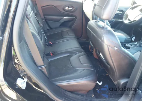 2019 Jeep Cherokee Latitude Plus 4X4 from USA, damaged, VIN 1C4PJMLX8KD287563